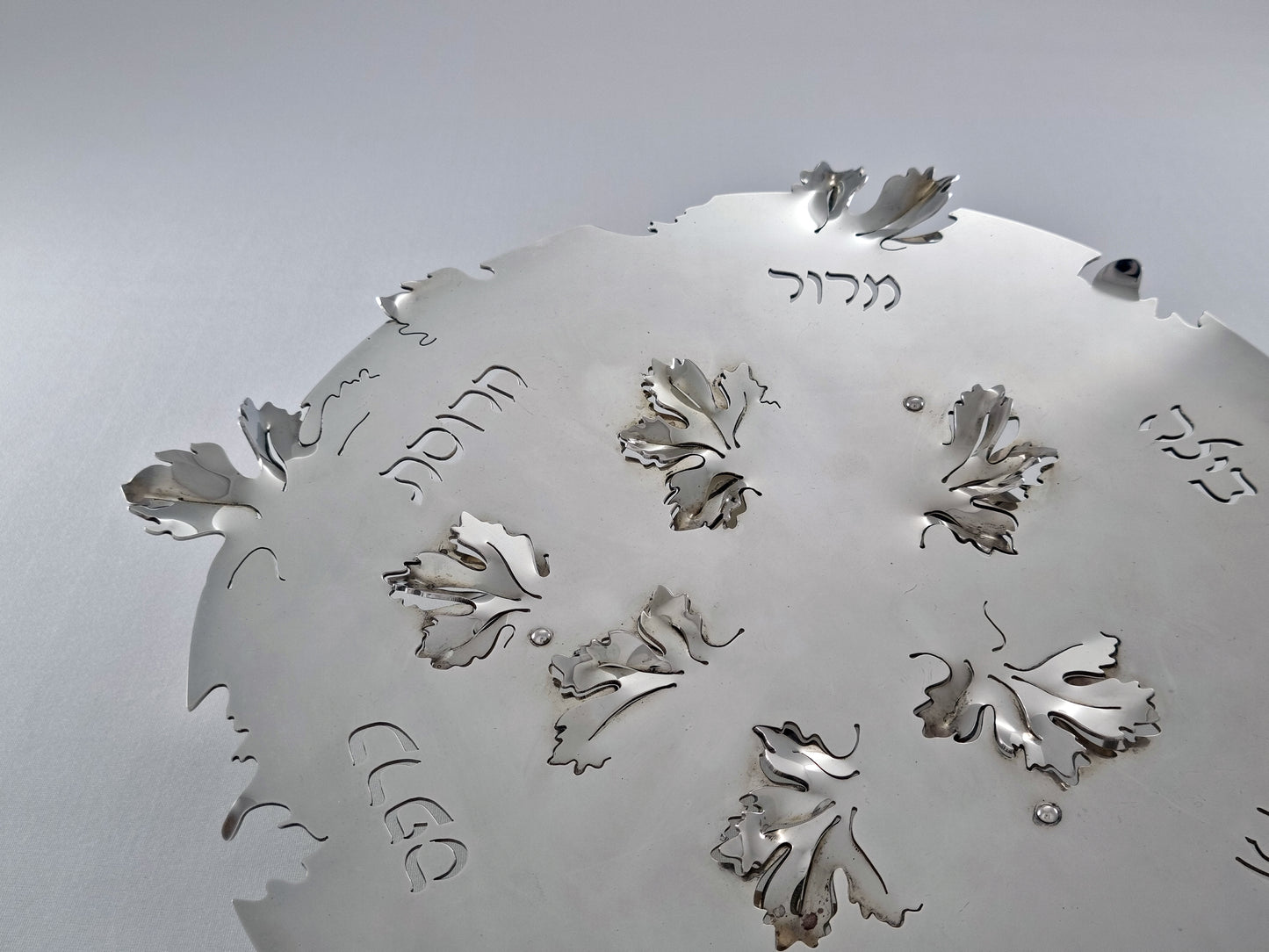 Vine Leaves Seder Plate