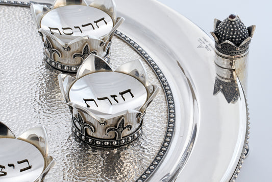 Passover Crown Plate