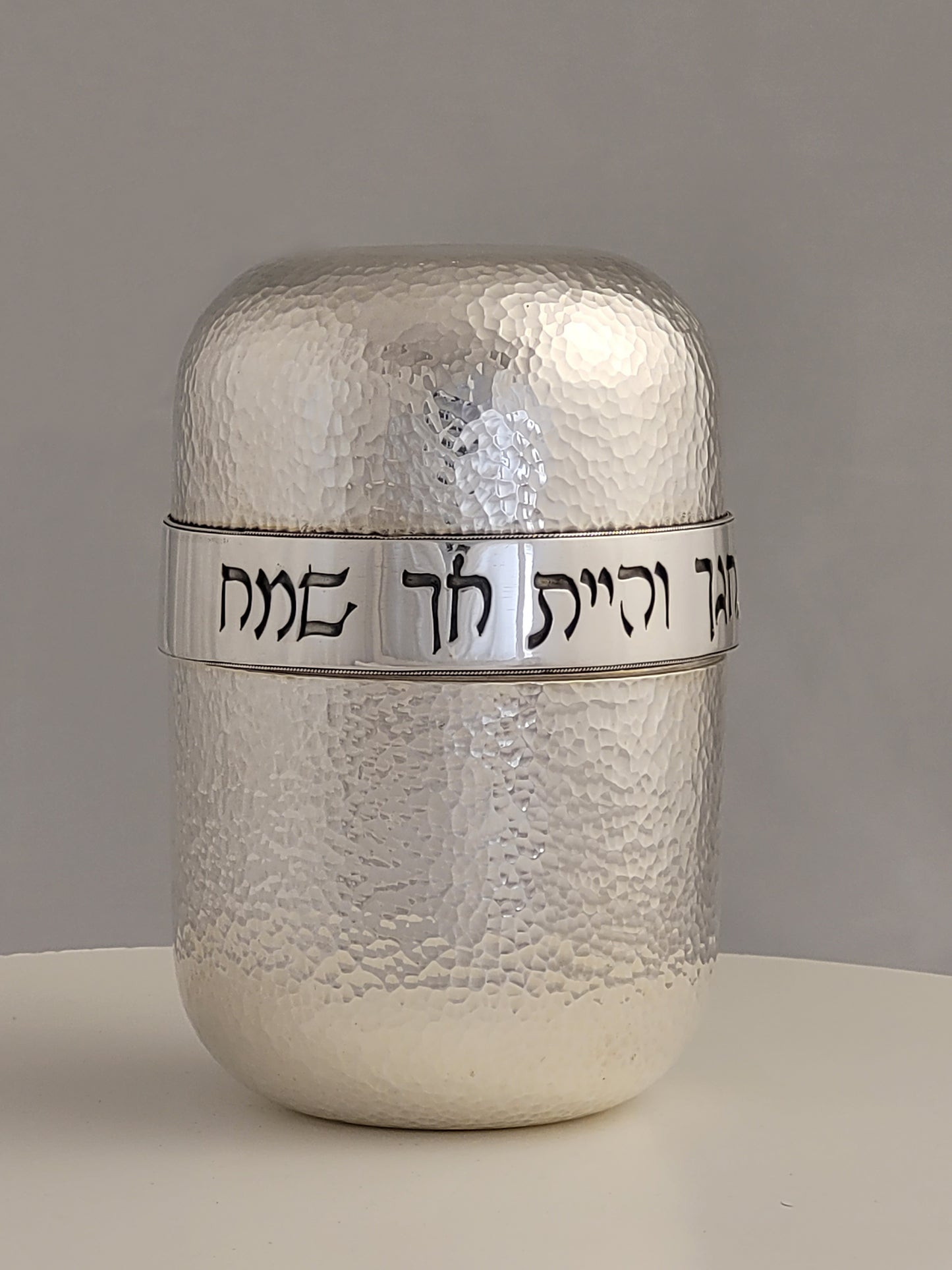 Jonah Etrog Box