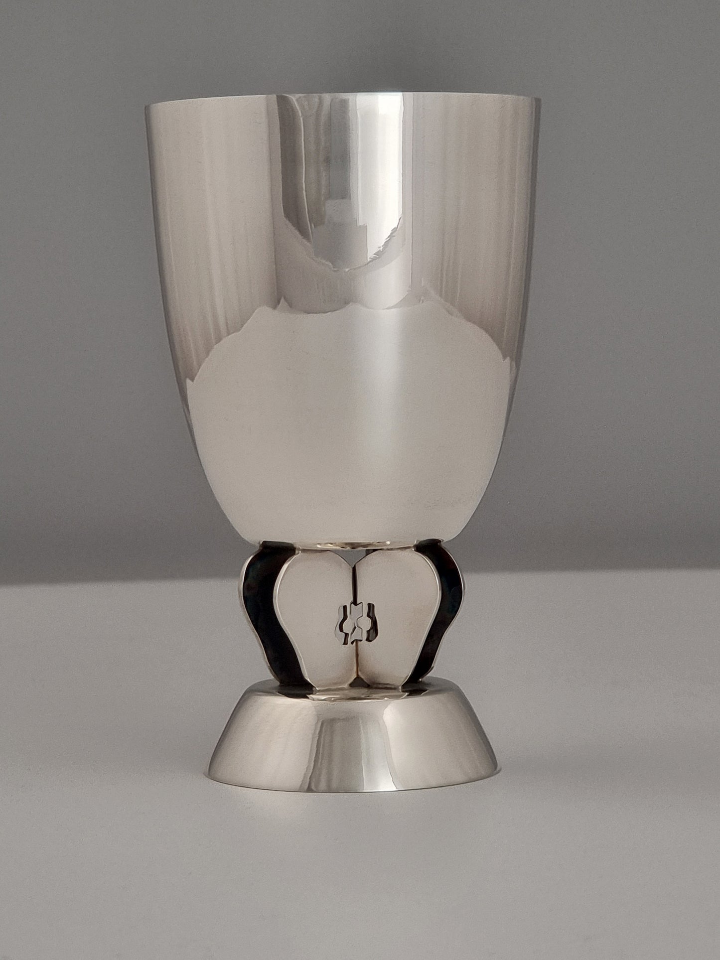 Front view of Apple Kiddush cup by Yemini shop