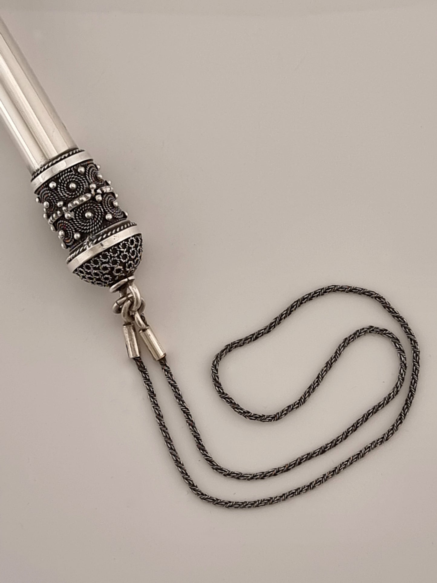 Daniel Torah pointer on a chain