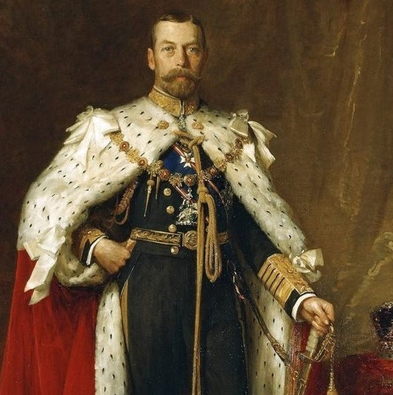 King George V received a Torah case, Finials and pointer made by Yemini silversmiths in 1935