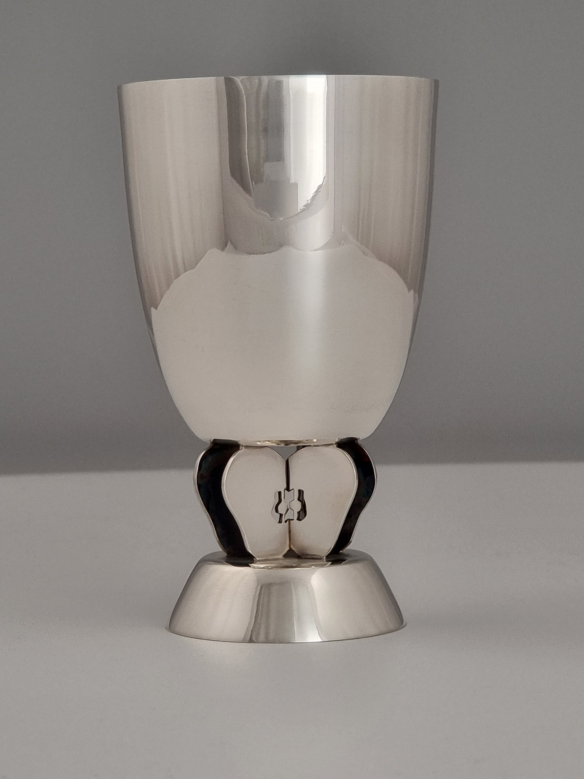 Front view of Apple Kiddush cup by Yemini shop